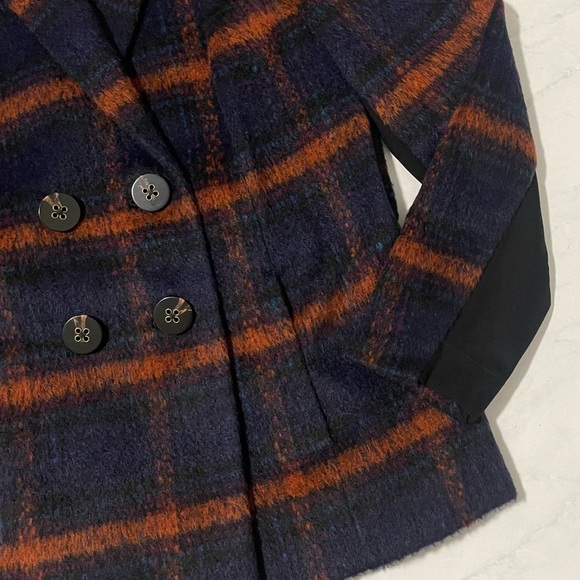 Cabi Checkmate Plaid Double Breasted Jacket Size Medium - Picture 6 of 7